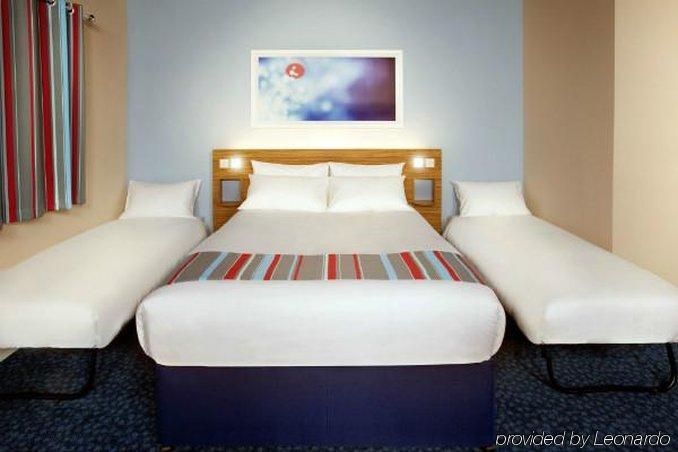 Travelodge Dundee Central Hotel エクステリア 写真